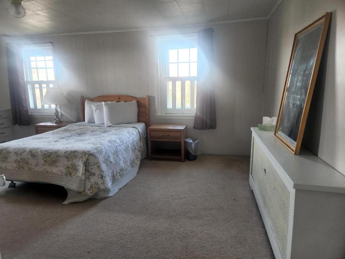 Spruce Lane Lodge And Cottages Smoketown  Экстерьер фото