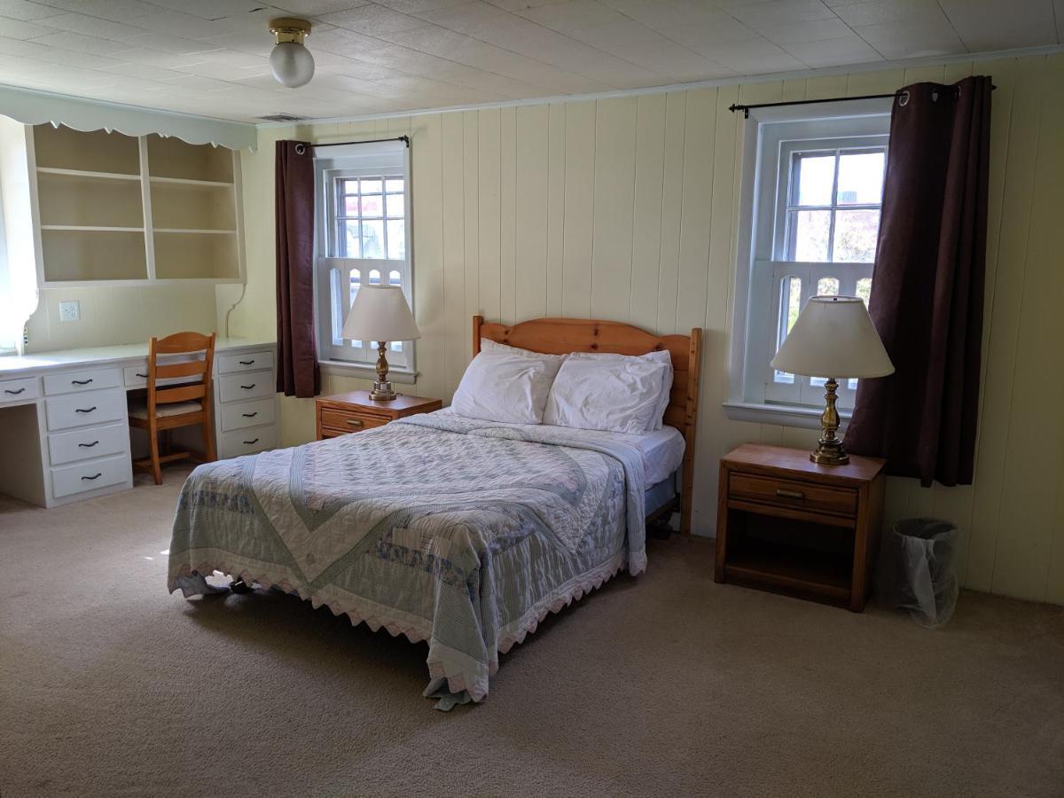 Spruce Lane Lodge And Cottages Smoketown  Экстерьер фото